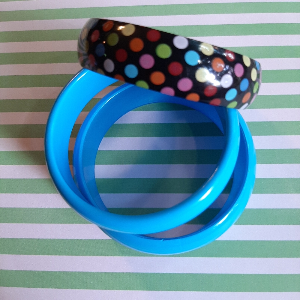 Set of 3 vintage bangles